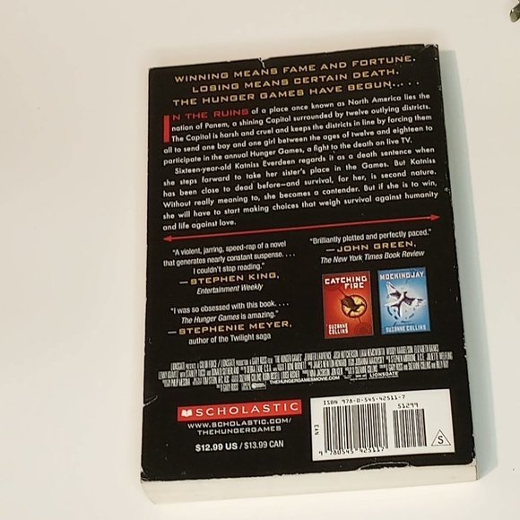 Catching Fire The 2nd Book of The‎ Hunger Games - Picture 2 of 2